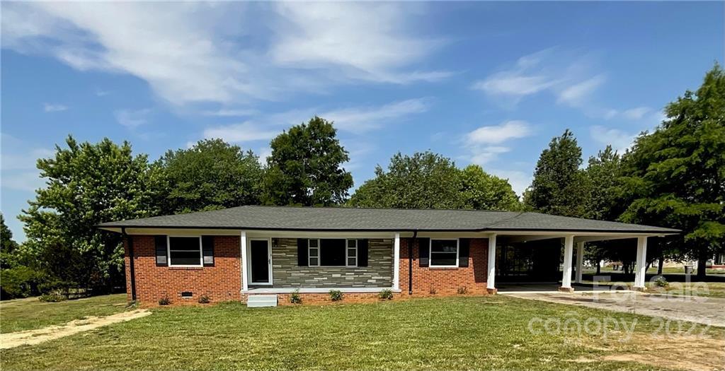 919 Carolyn Ave., Kannapolis, NC 28083