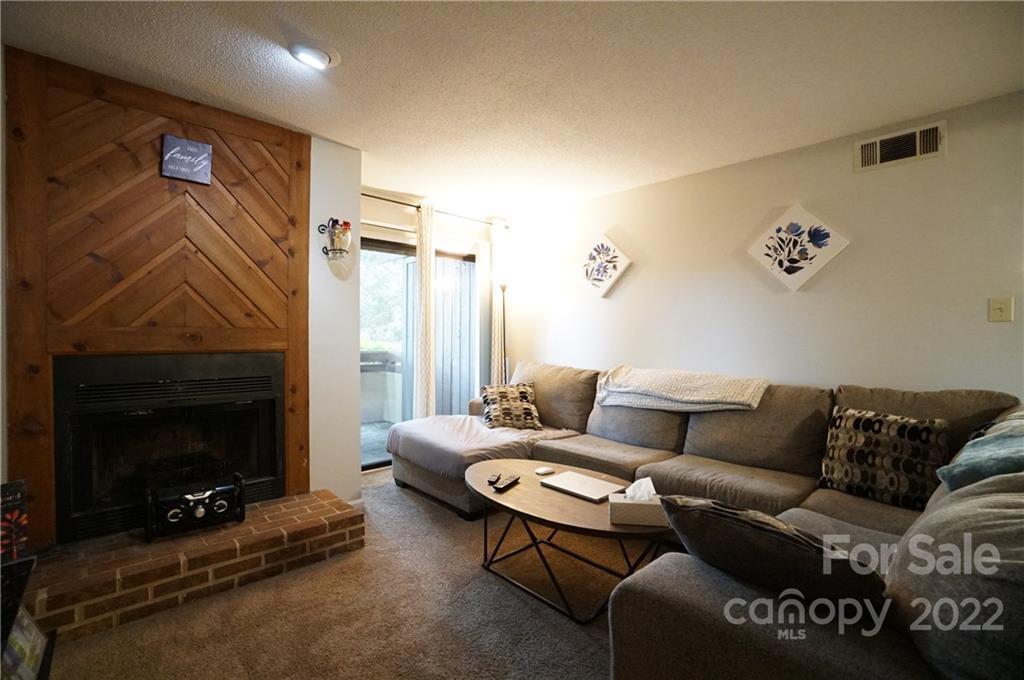 7234 Winery Ln., Charlotte, NC 28227