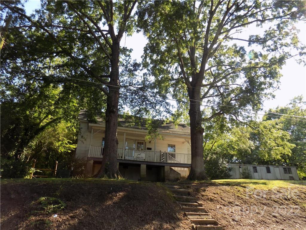 339 Nesbit Ave., Mooresville, NC 28115