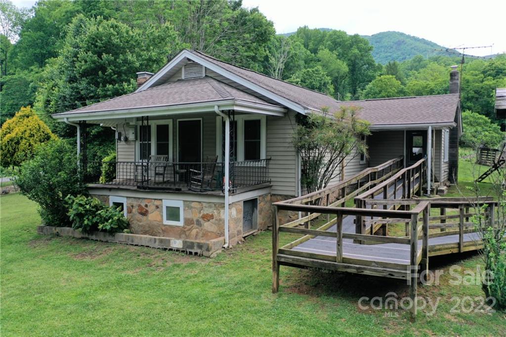 826 Monteith Branch, Sylva, NC 28779