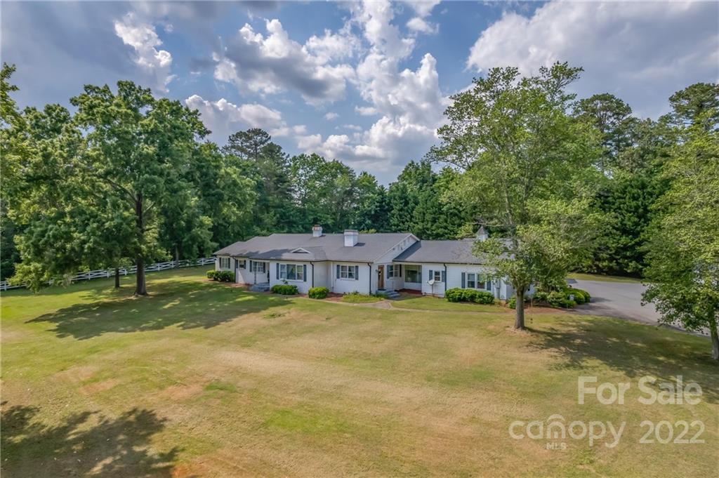 727 E Main St., Forest City, NC 28043