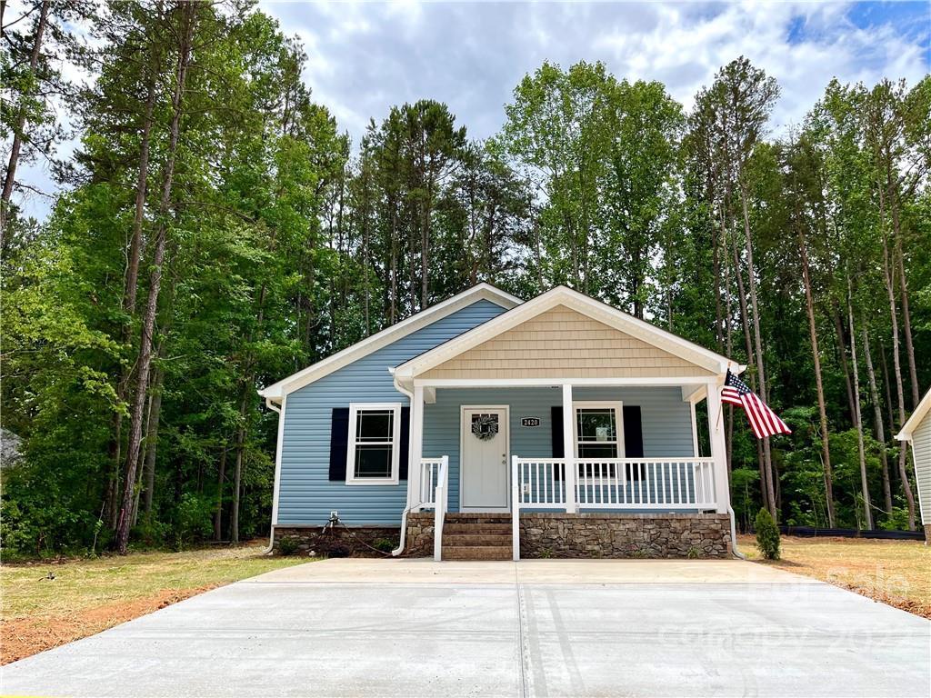 2420 Winfield St., Kannapolis, NC 28083