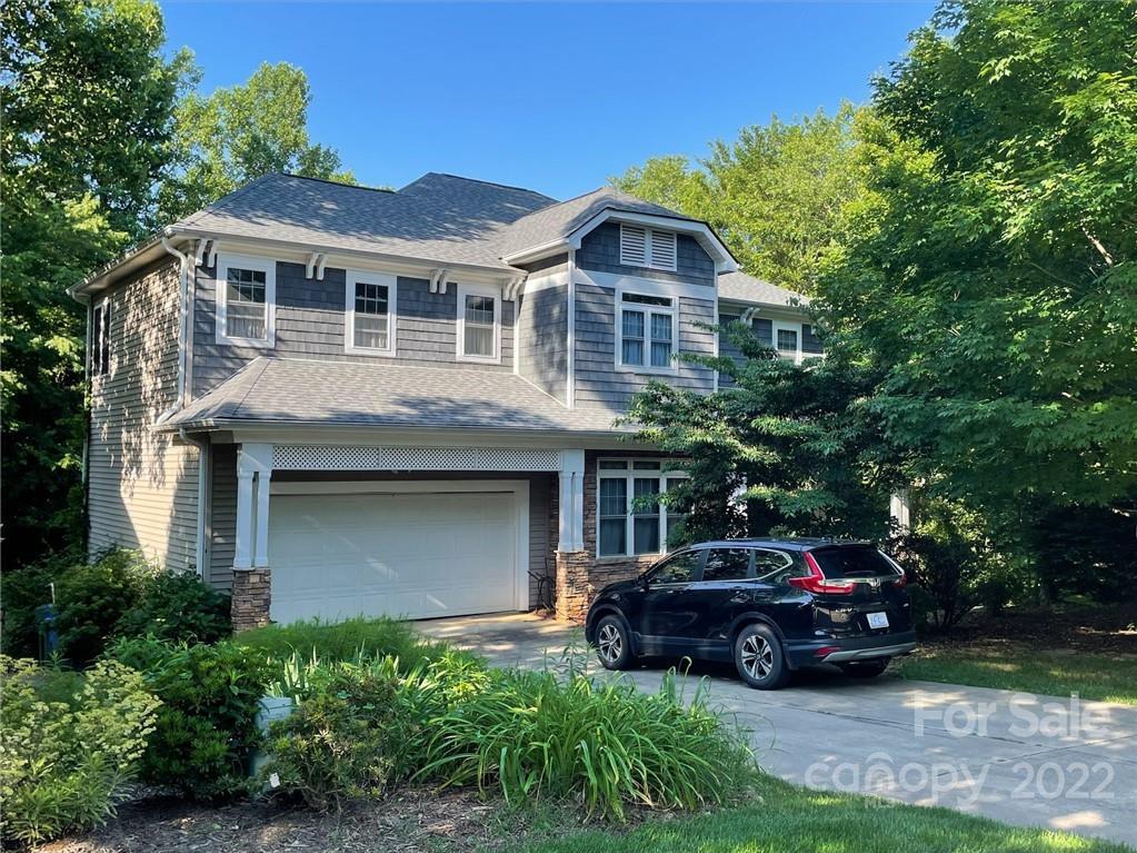 1058 Columbine Rd., Asheville, NC 28803