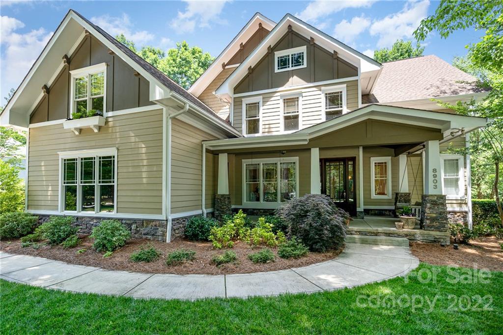 8903 Hillstone Ct., Sherrills Ford, NC 28673