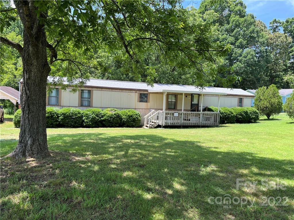 122 Little Creek Rd., Mooresville, NC 28115