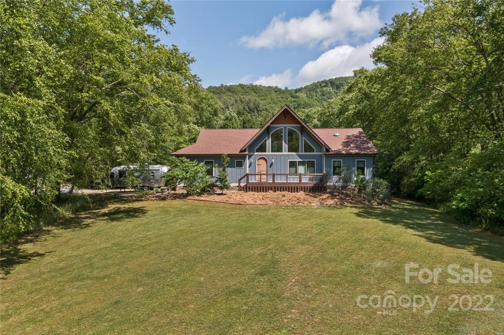 73 Hudson Hollow, Horse Shoe, NC 28742