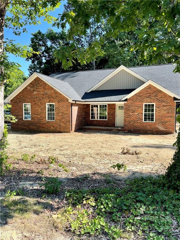 1508 Brantley Rd., Kannapolis, NC 28083