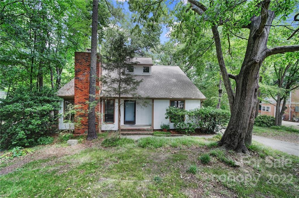 8419 Timbercrest Cir., Charlotte, NC 28226