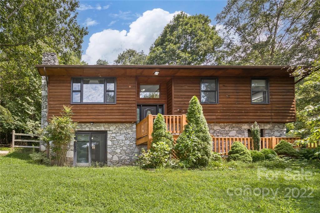 108 Fast Break Ln., Asheville, NC 28804