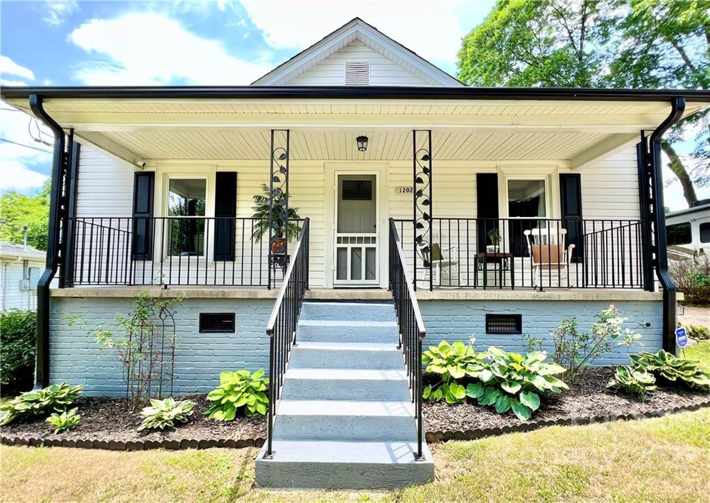 1202 N Walnut St., Kannapolis, NC 28081