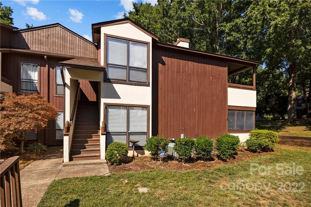 7366 Winery Ln., Charlotte, NC 28227