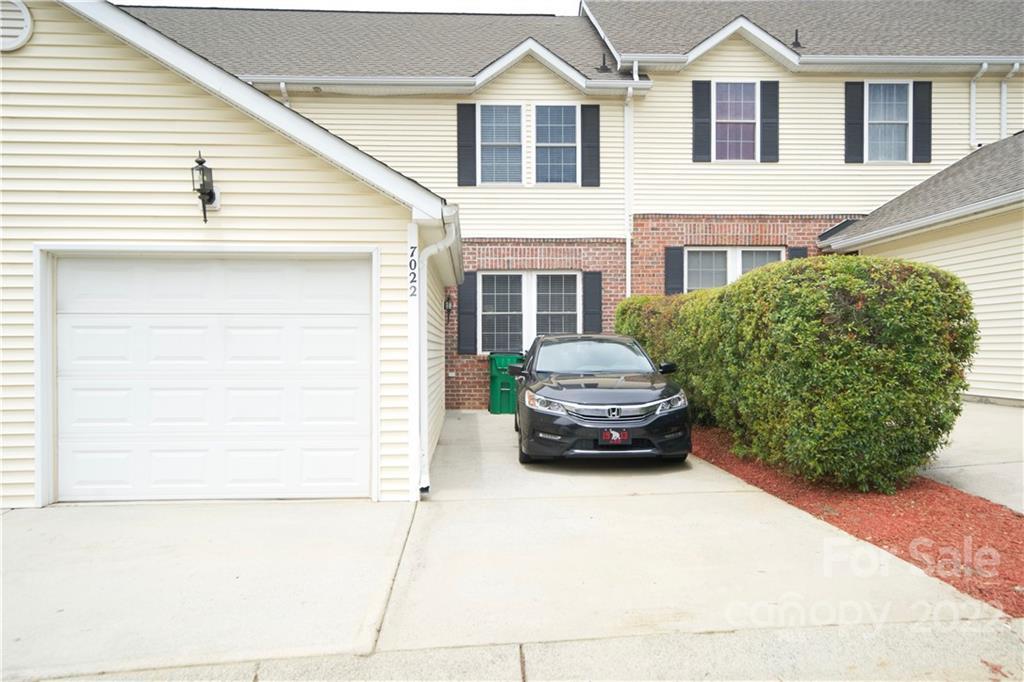 7022 Elm Hill Ct., Charlotte, NC 28217