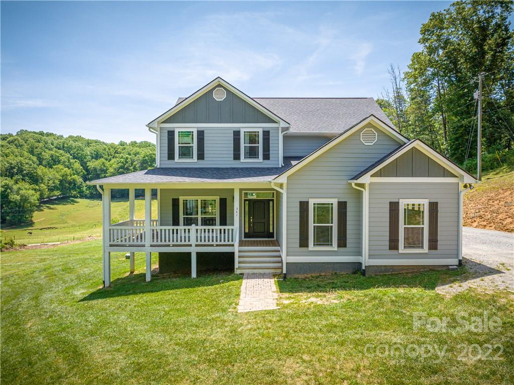 341 Queen Cove Rd., Waynesville, NC 28785