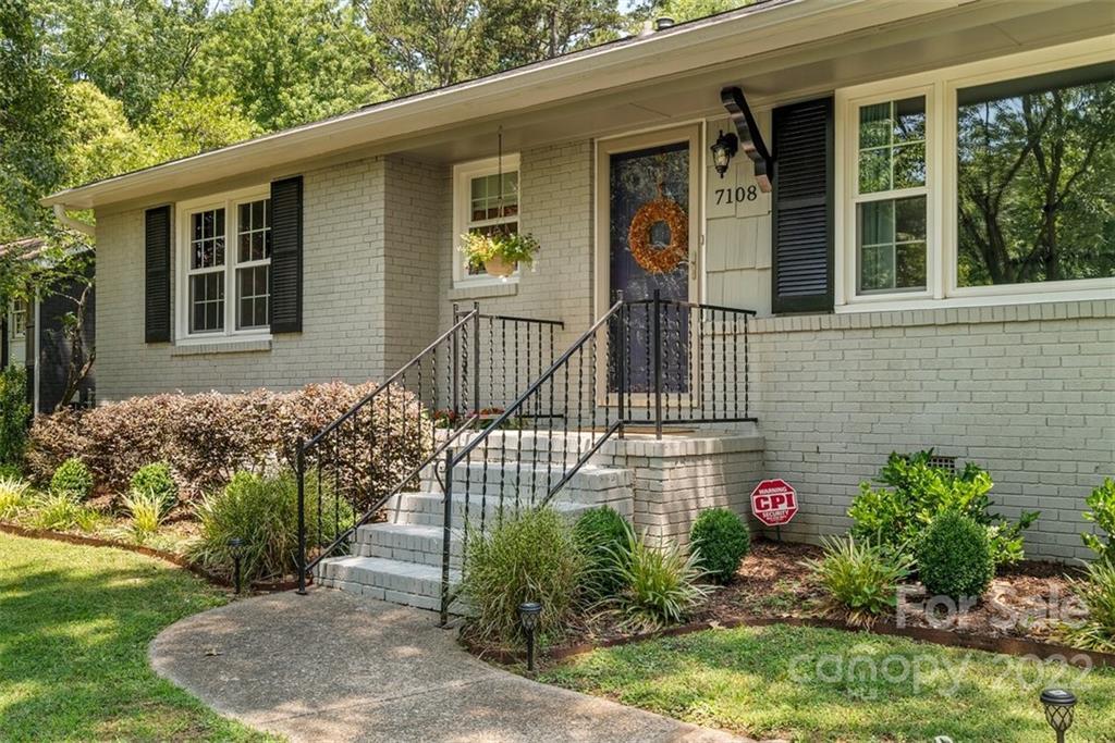 7108 Sherbourne Dr., Charlotte, NC 28210