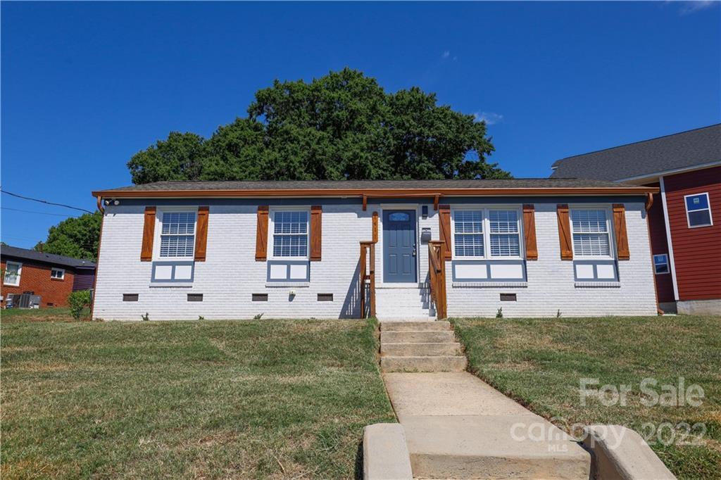 1411 Dean St., Charlotte, NC 28216