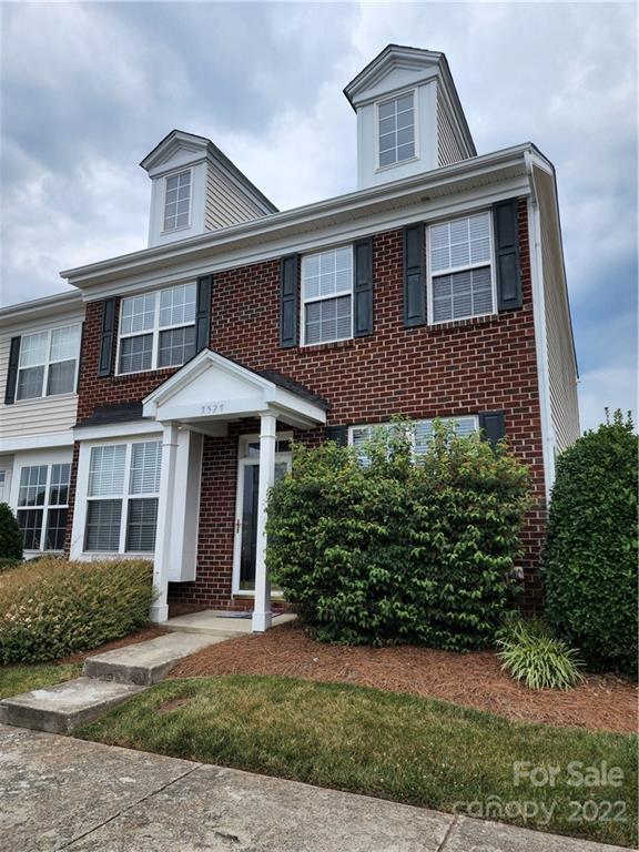7527 Bluff Point Ln., Denver, NC 28037