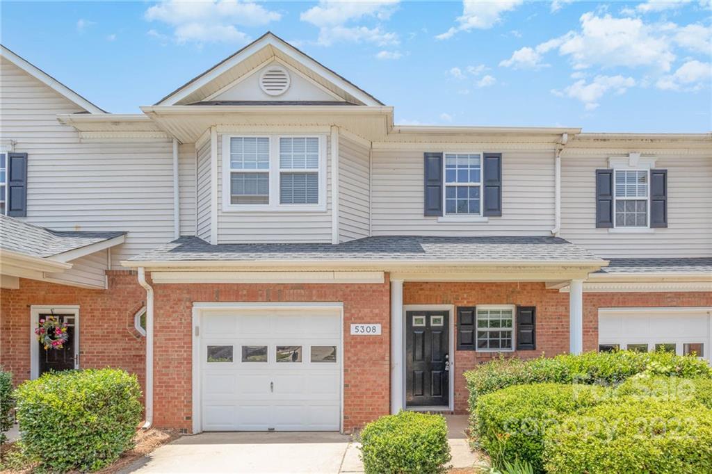 5308 Waverly Lynn Ln., Charlotte, NC 28269