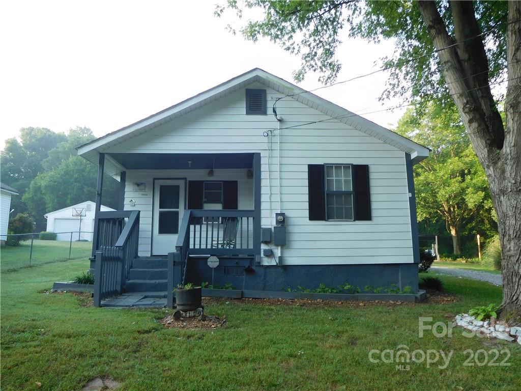 1417 Essex Ave., Gastonia, NC 28052
