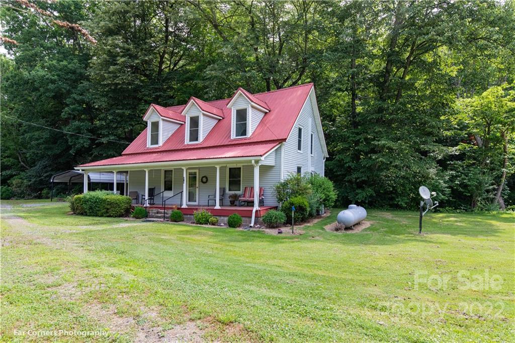 260 Willets Rd., Sylva, NC 28779