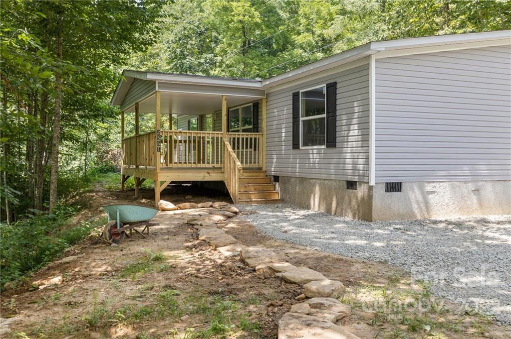 2551 Brush Creek Rd., Bryson City, NC 28713