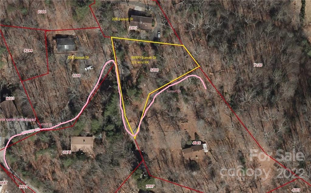 99999 Sunset Dr., Black Mountain, NC 28711