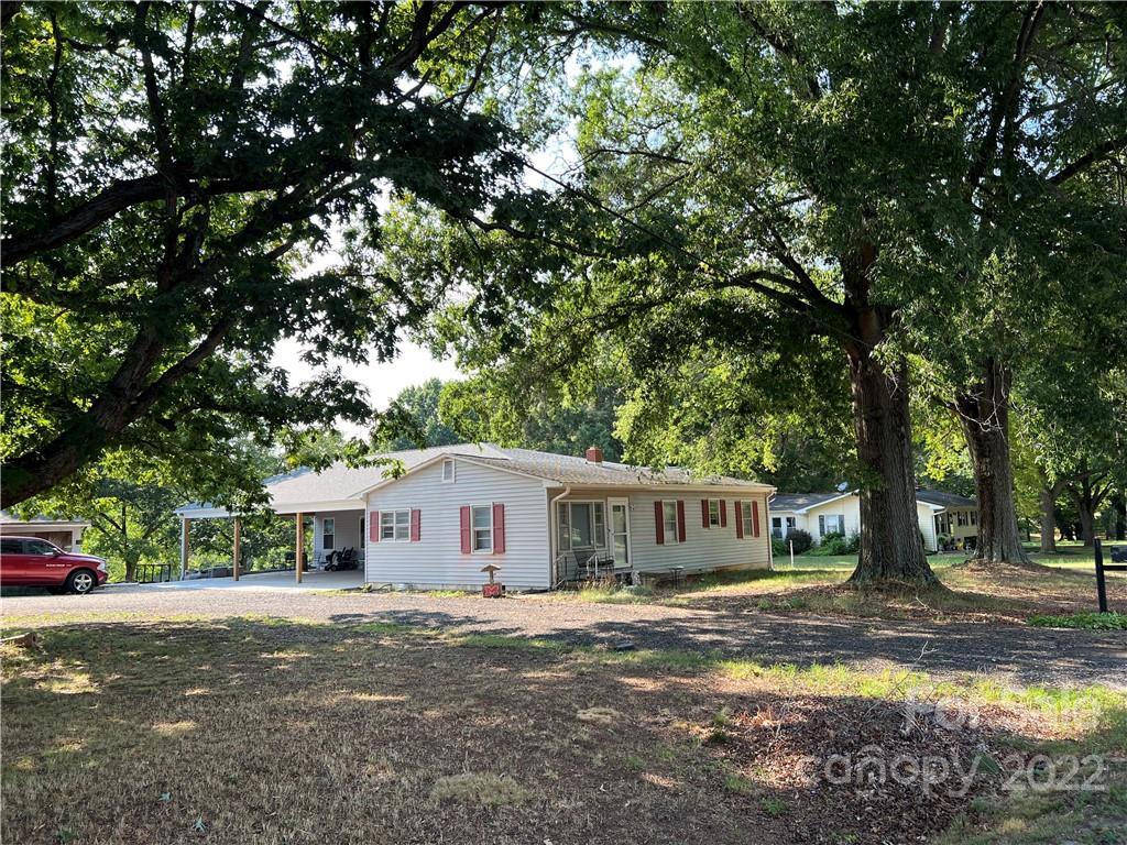 144 Linda Ave., China Grove, NC 28023