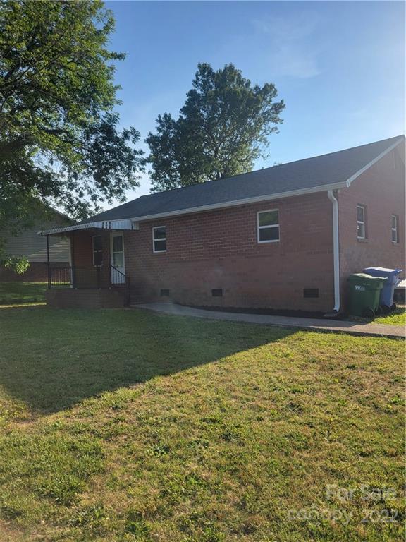 1717 Blanche St., Albemarle, NC 28001