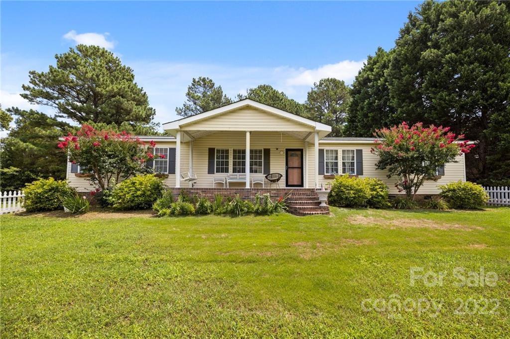 11008 Asbury Chapel Rd., Huntersville, NC 28078