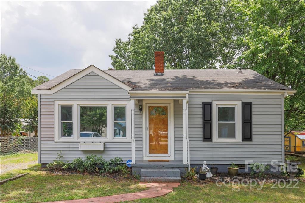 1004 Skyway Dr., Kannapolis, NC 28083