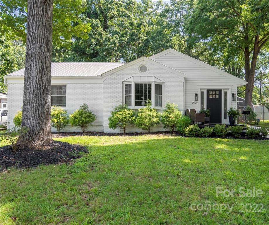 2225 Kern St., Charlotte, NC 28208