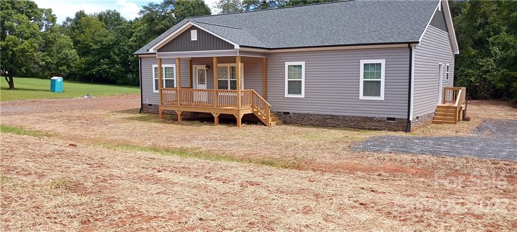 124 Pump St., Glen Alpine, NC 28655