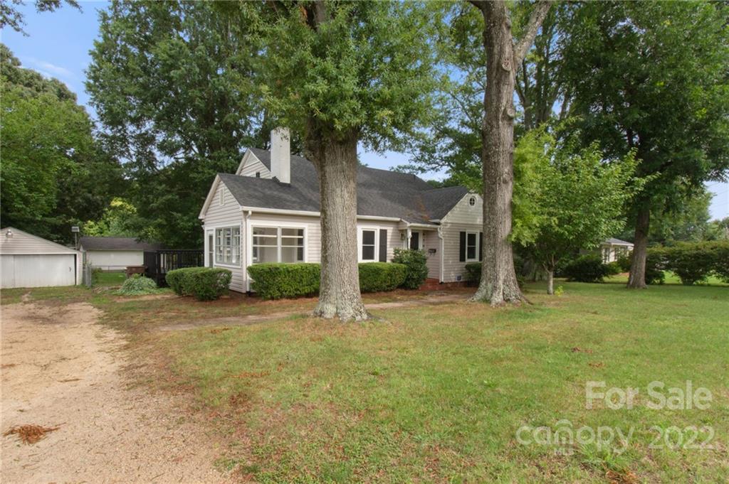 416 Ruth Ave., Kannapolis, NC 28083