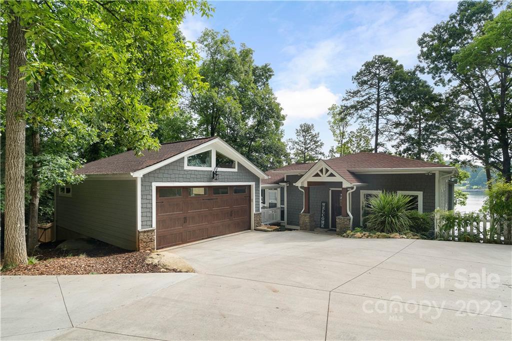 177 Asbury Cir., Mooresville, NC 28117