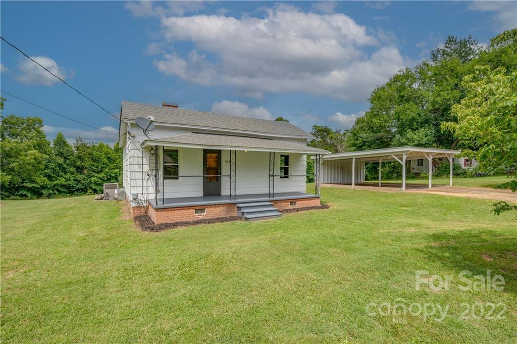 1264 Henrietta St., Ellenboro, NC 28040