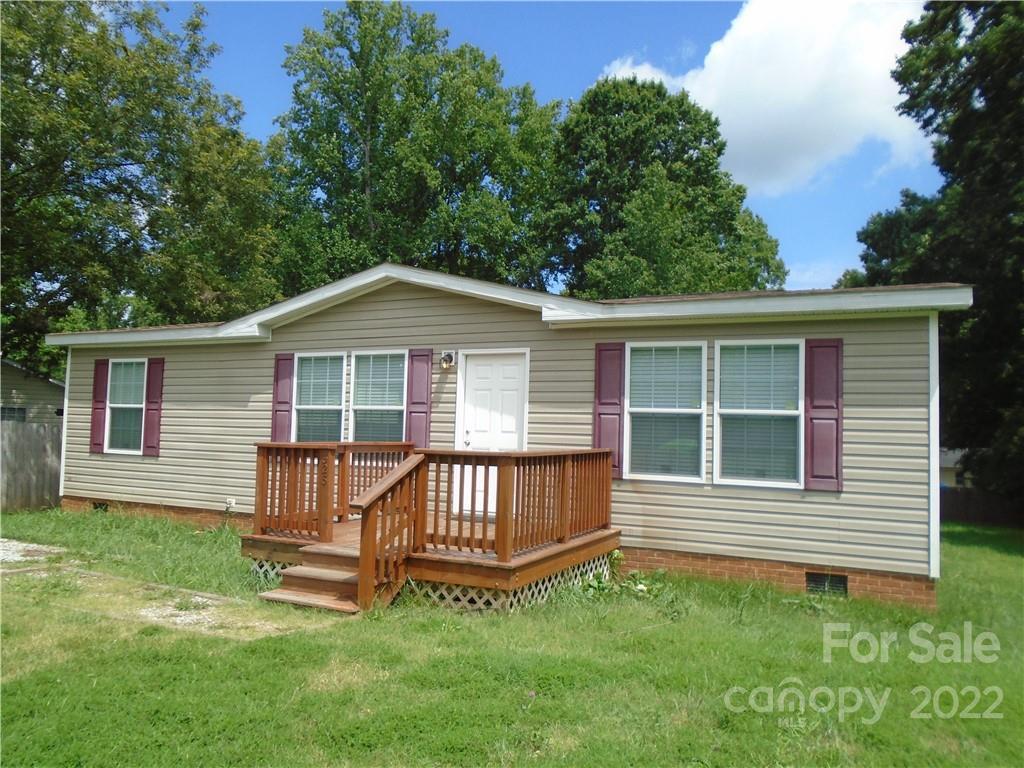 528 Westside Cir., China Grove, NC 28023