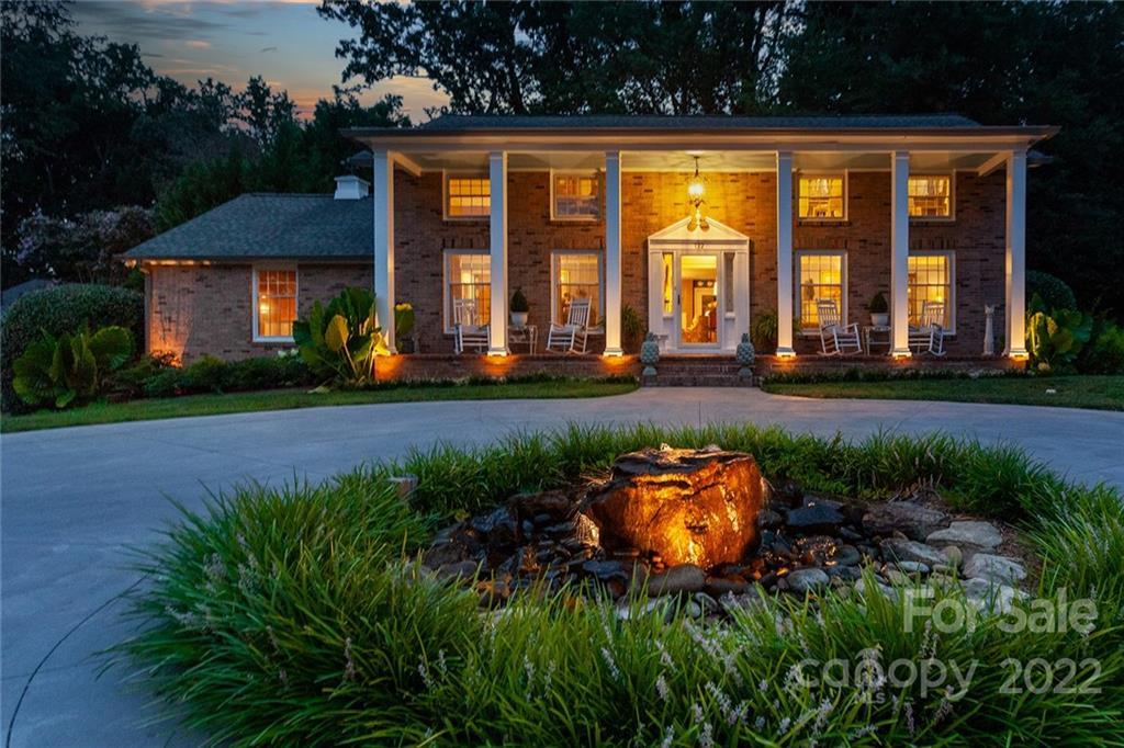 132 Lutomma Cir., Charlotte, NC 28270