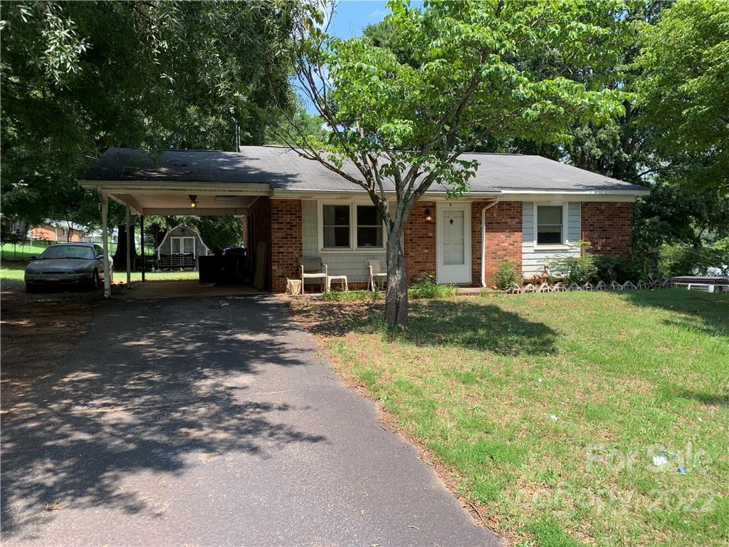 370 West Ave., Troutman, NC 28166