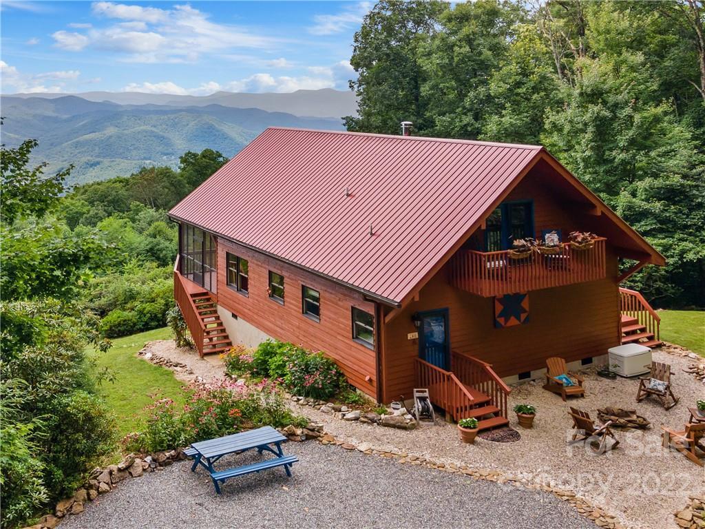 3777 Parris Branch Rd., Sylva, NC 28779