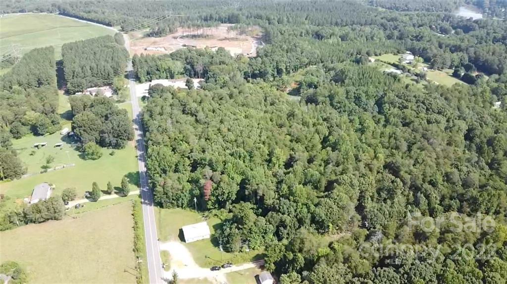 6736 Little Mountain Rd., Sherrills Ford, NC 28673
