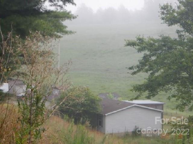 104 Pennant Rd., Leicester, NC 28748