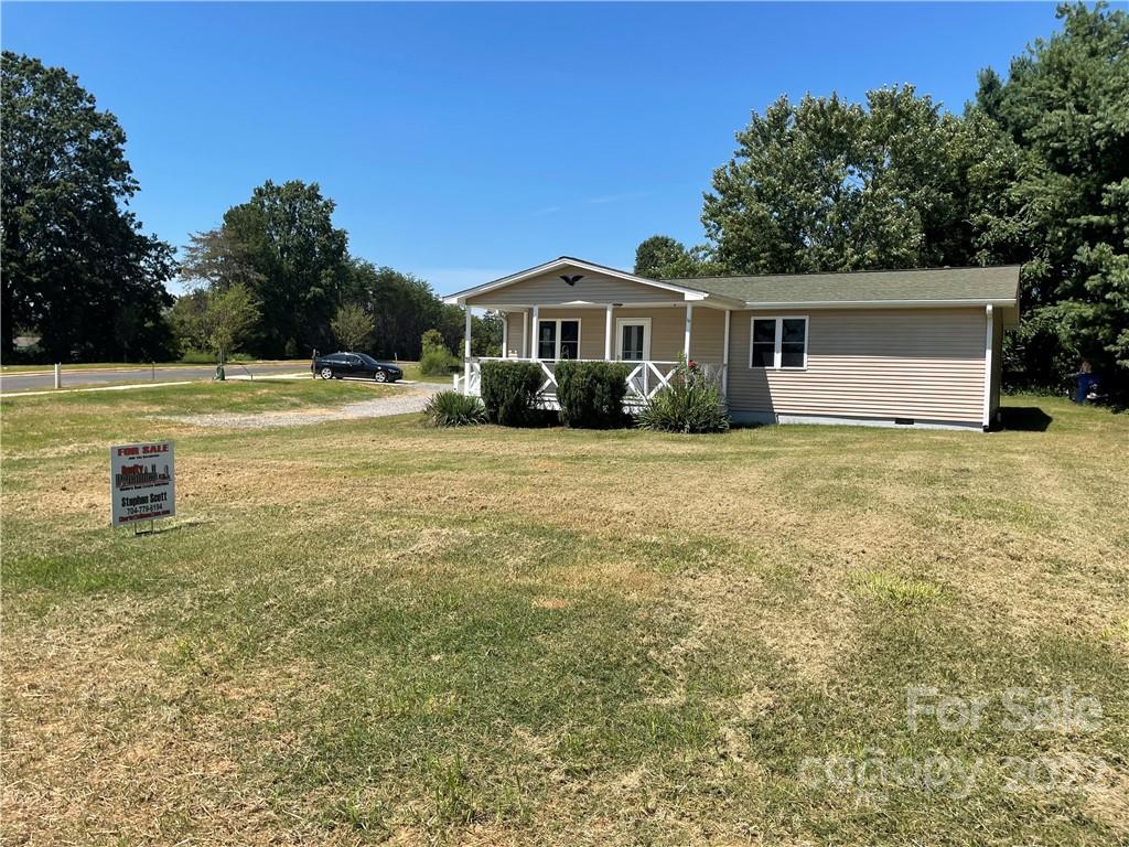 257 Shinnville Rd., Mooresville, NC 28115
