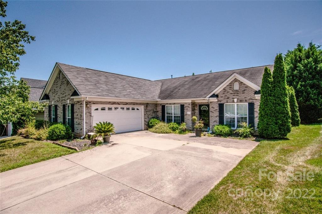 174 Wedge View Way, Statesville, NC 28677