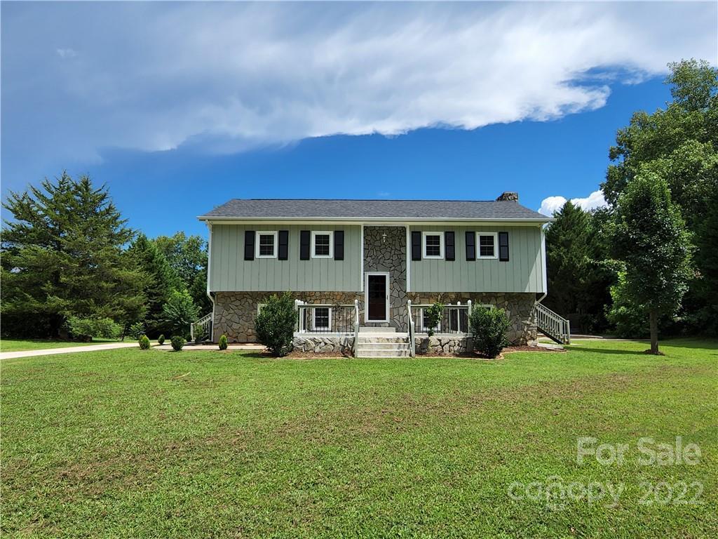 1919 Tucker St., Hickory, NC 28601