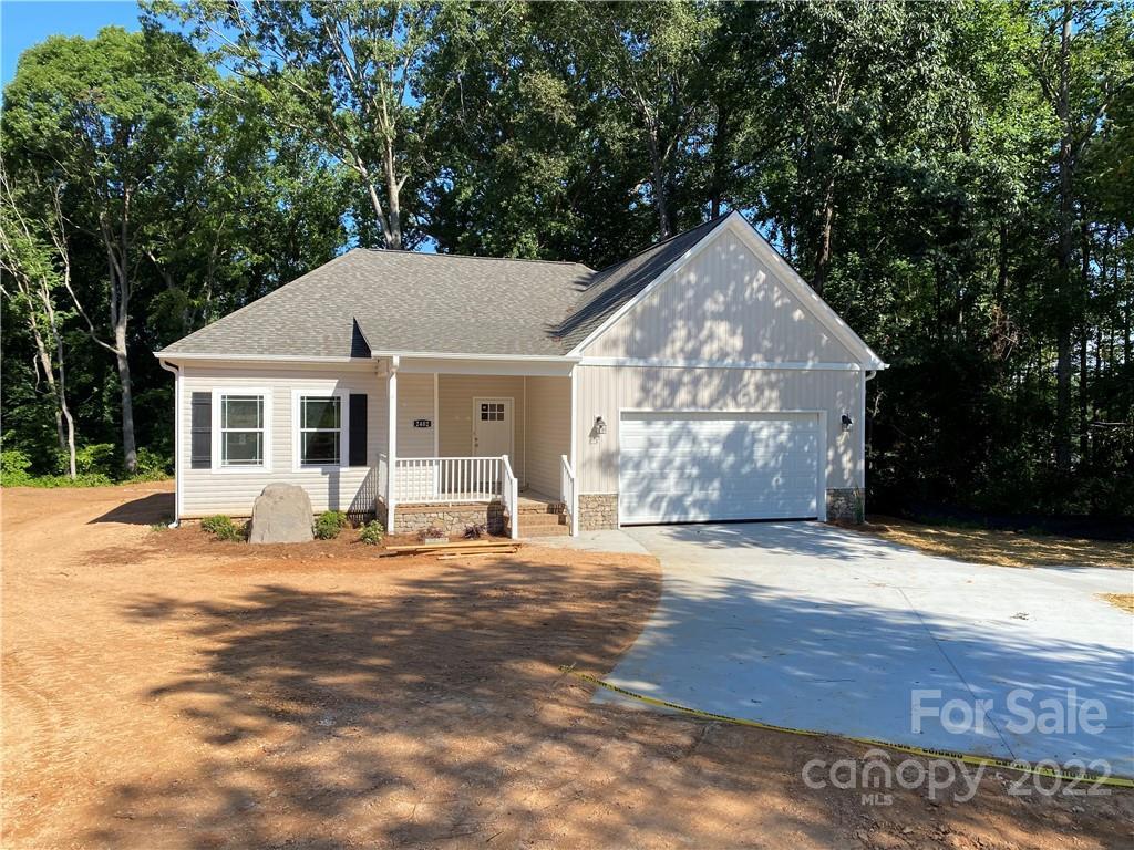 2402 Winfield St., Kannapolis, NC 28083