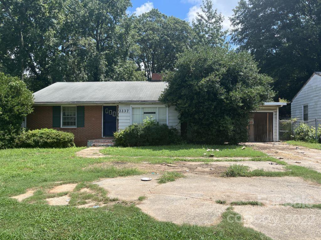 2237 Ashley Rd., Charlotte, NC 28208