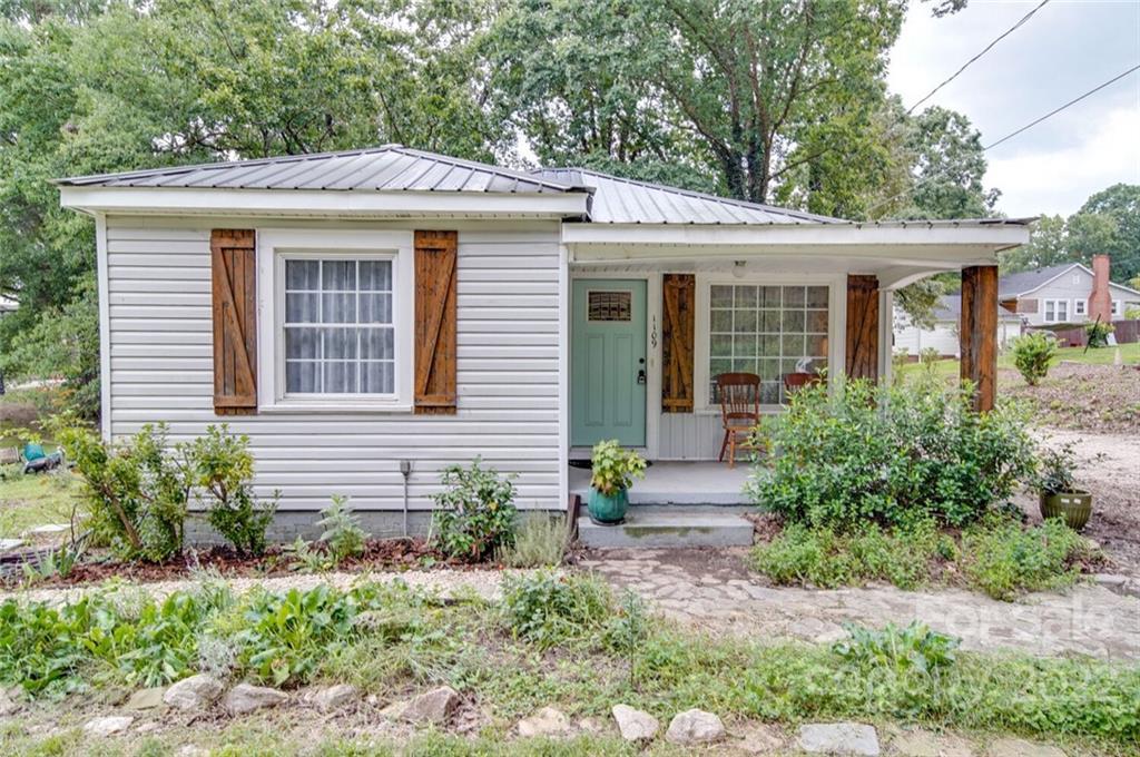 1109 Klondale Ave., Kannapolis, NC 28081