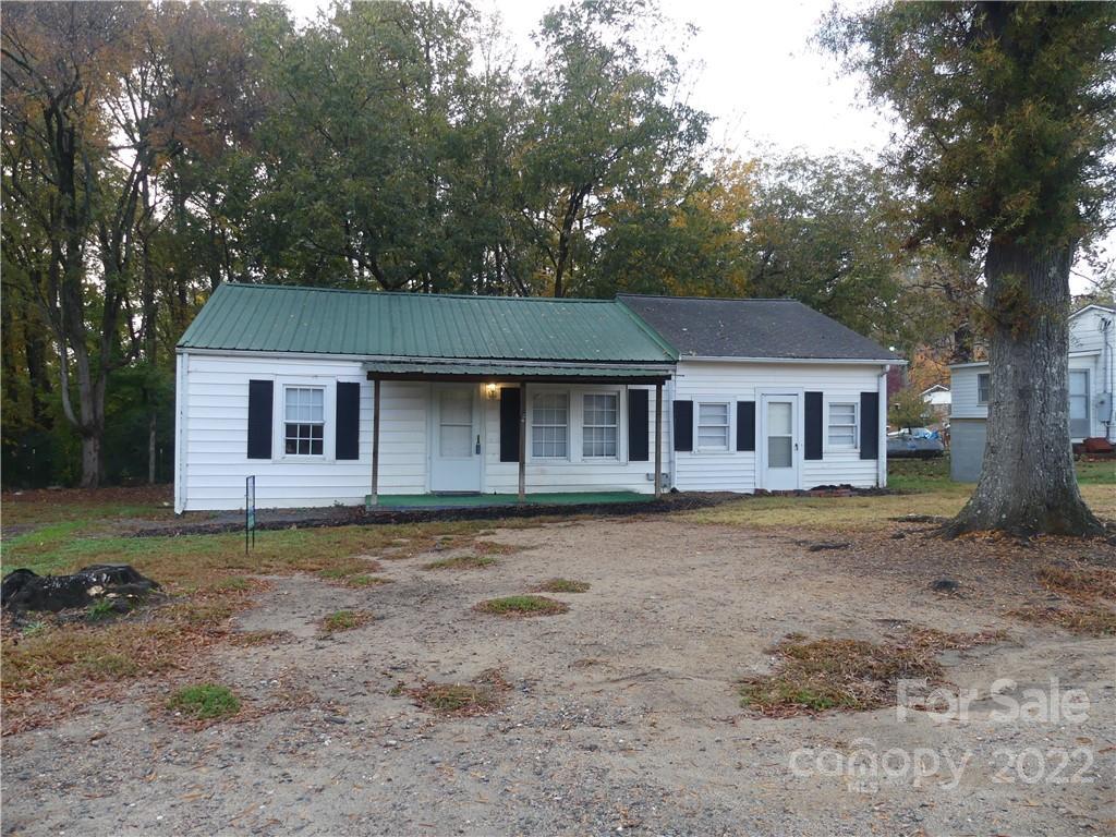 535 Crystal Ln., Kannapolis, NC 28081