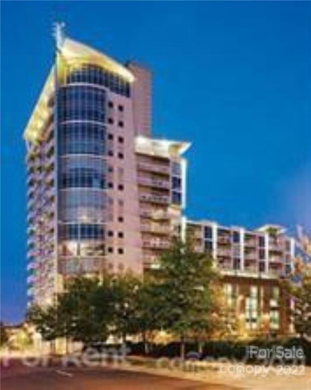 505 E 6th St. #913, Charlotte, NC 28202