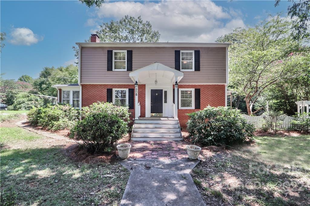 305 Wagner St. #19, Troutman, NC 28166