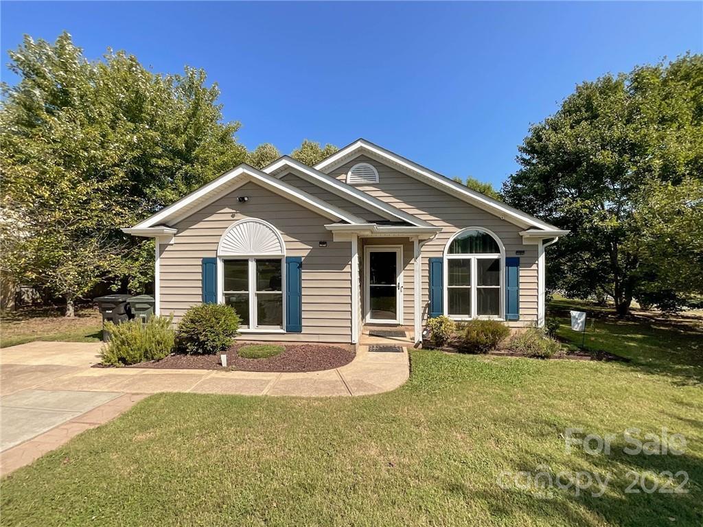 900 Dairy Meadow Ct., Monroe, NC 28110